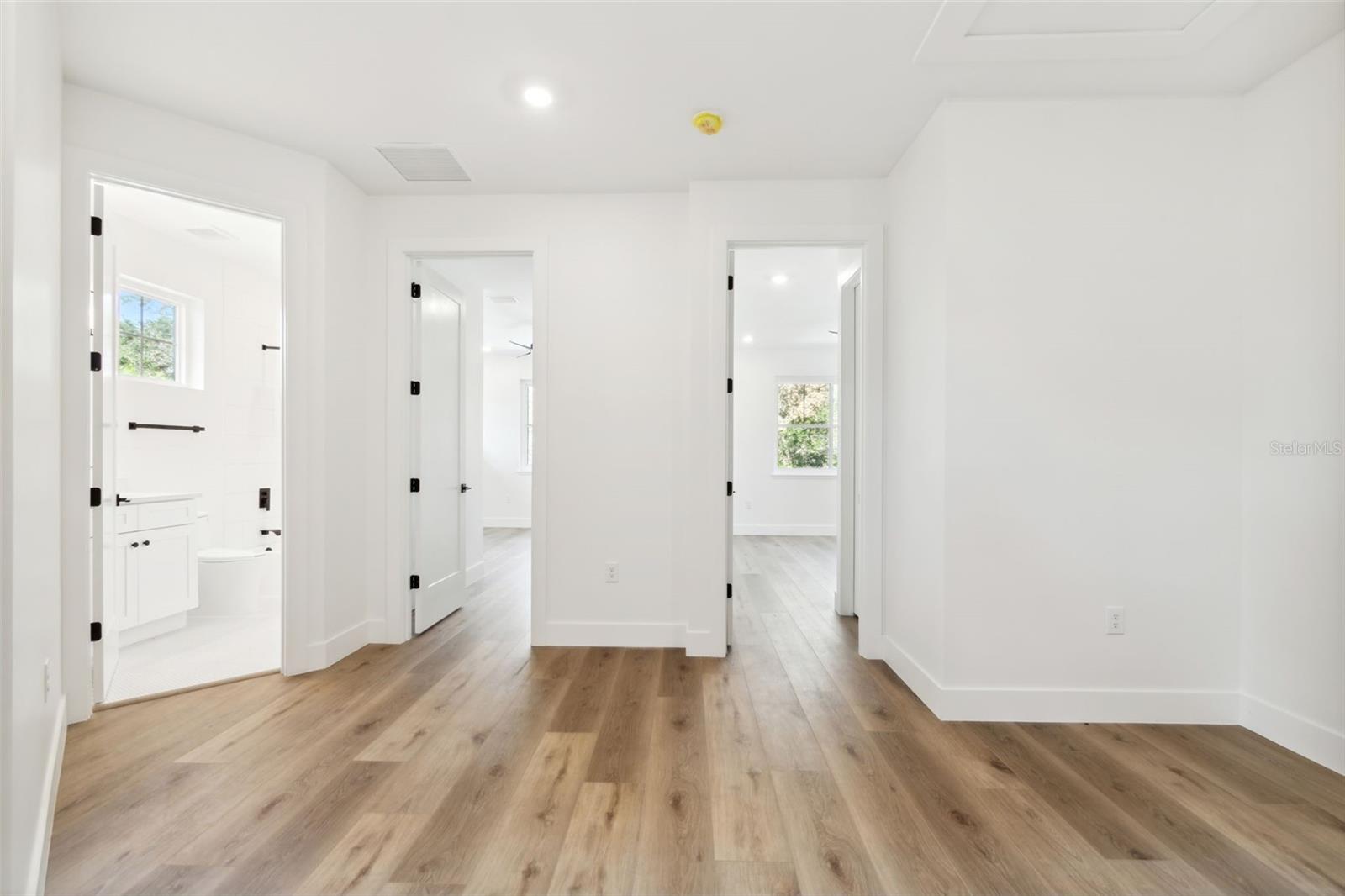 POMS PARK 3 - Residential