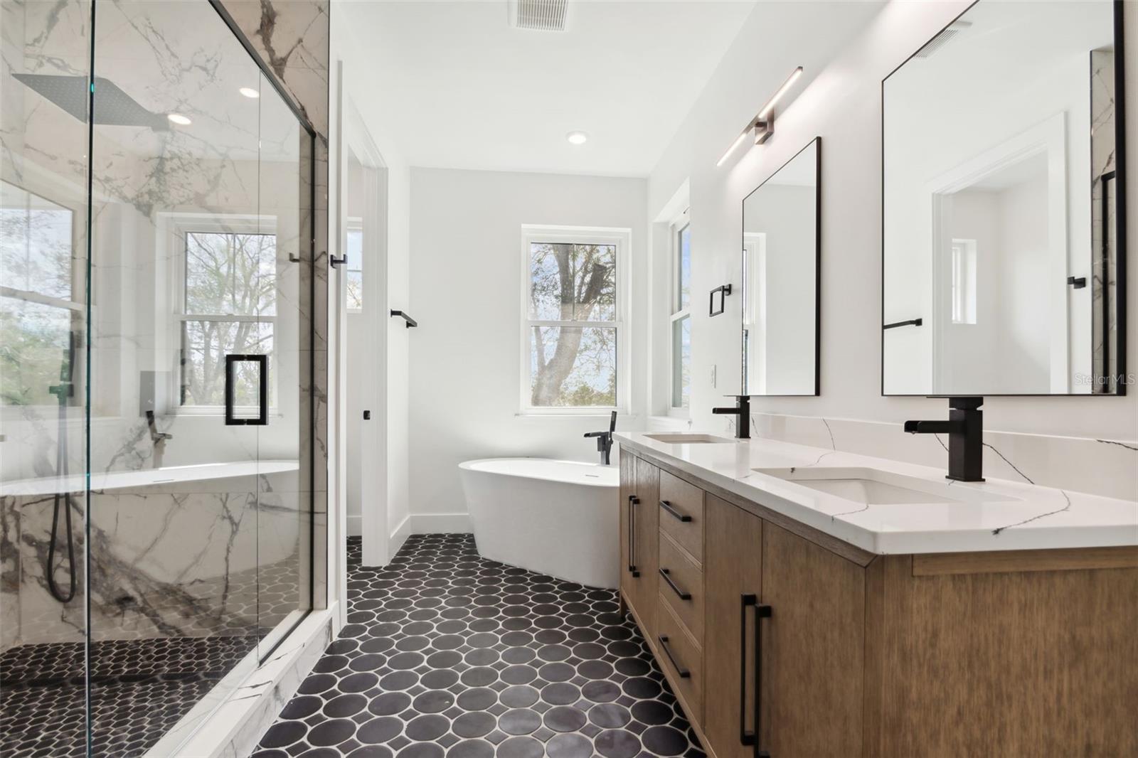 POMS PARK 3 - Residential