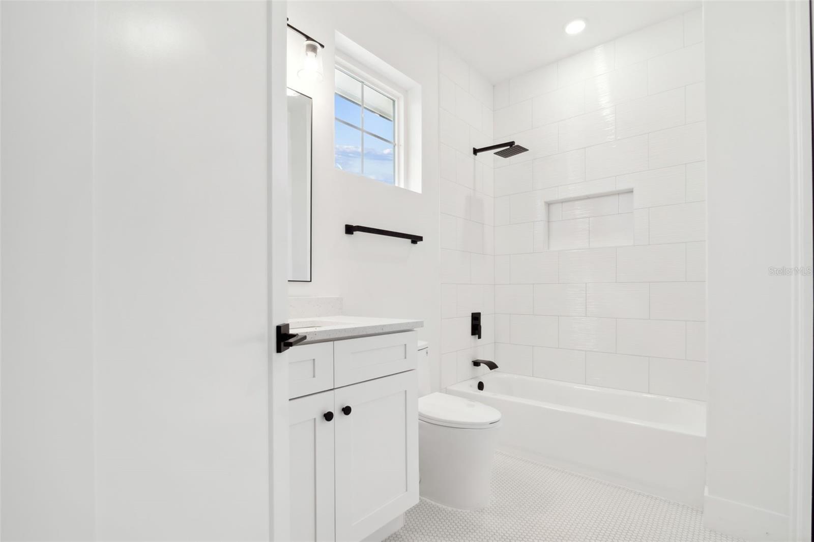 POMS PARK 3 - Residential