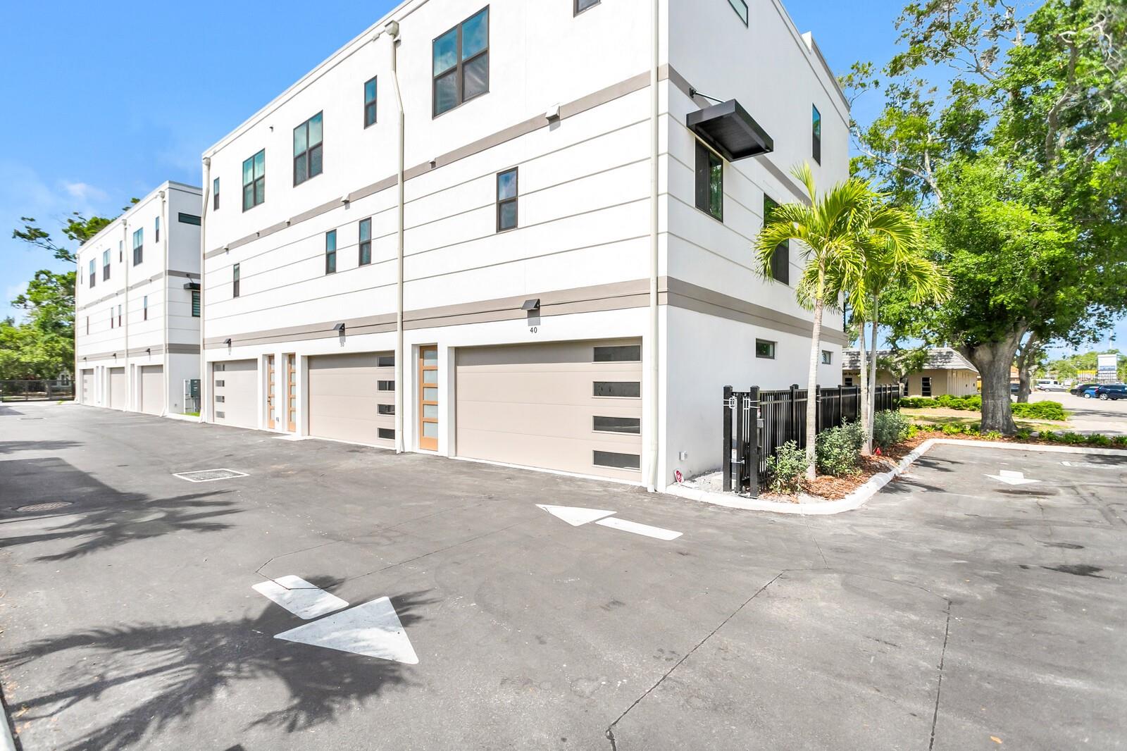 STRUM PLACE - Residential