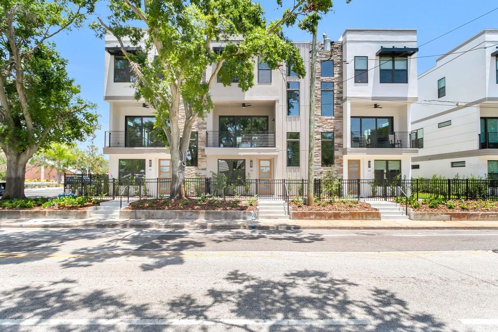 Photo of 50 64th Street S, St Petersburg, FL 33707 (MLS # TB8475683)