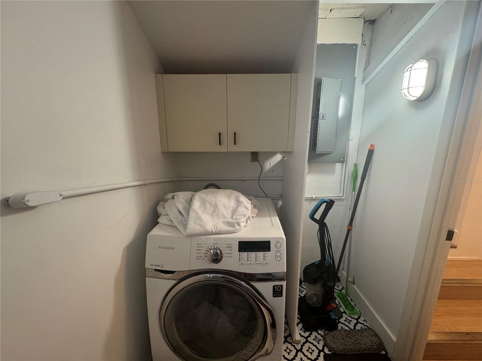 TEMPLE TERRACE ESTATES - Residential