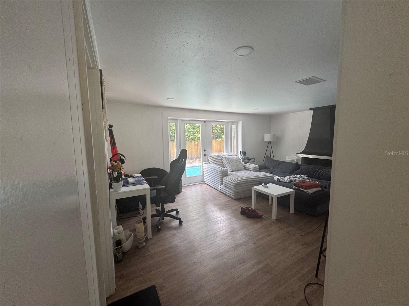 TEMPLE TERRACE ESTATES - Residential