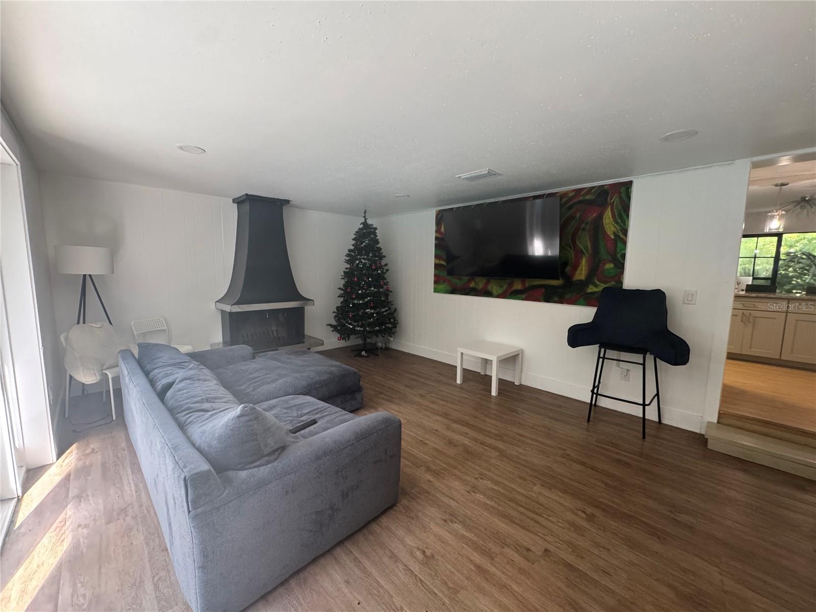 TEMPLE TERRACE ESTATES - Residential