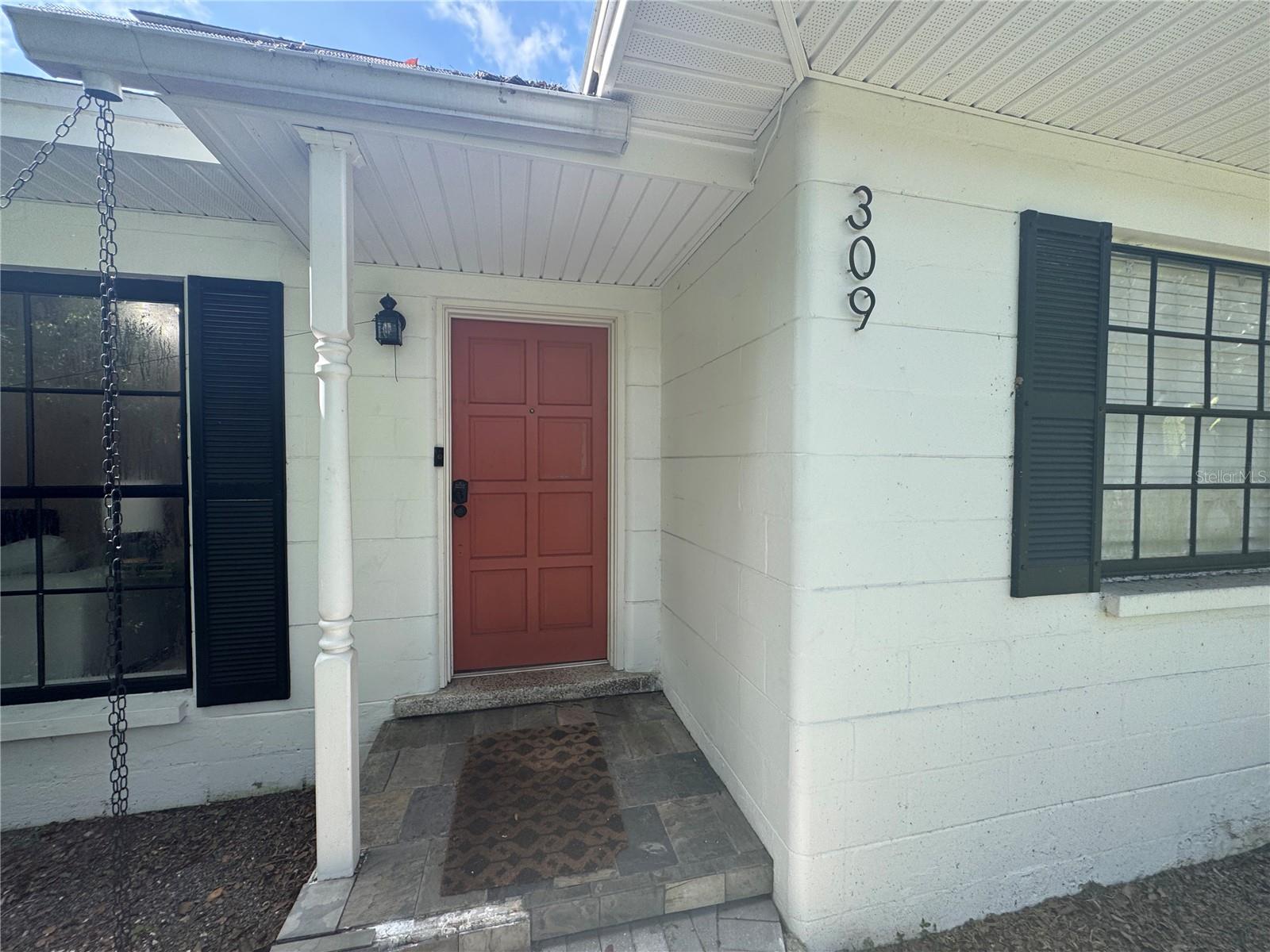 TEMPLE TERRACE ESTATES - Residential