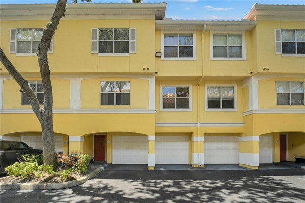 2637 LEGACY VILLAS DR # 2637, MAITLAND, FL 32751 - Image d7de45157f97eceffbd44fbaebe750f2/4217127431