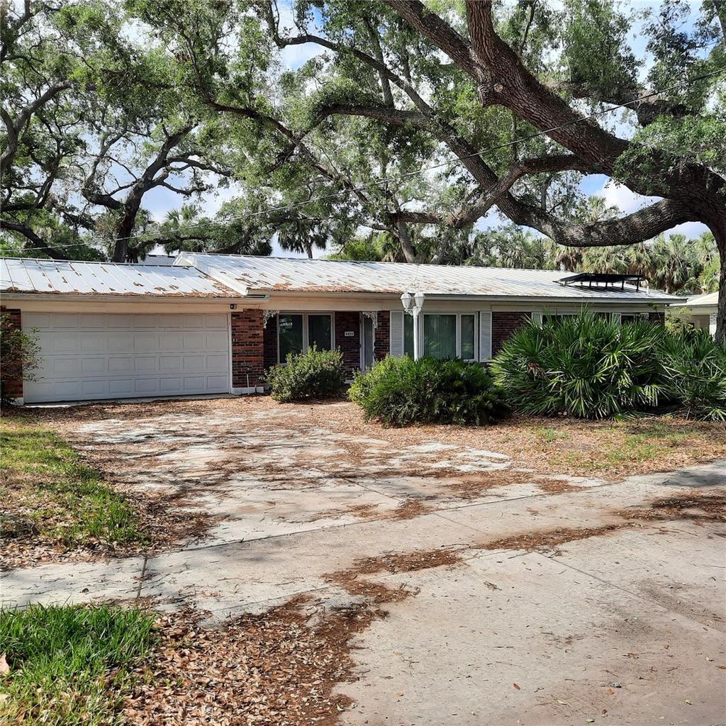 Photo of 4806 W San Jose Street, Tampa, FL 33629 (MLS # TB8444000)