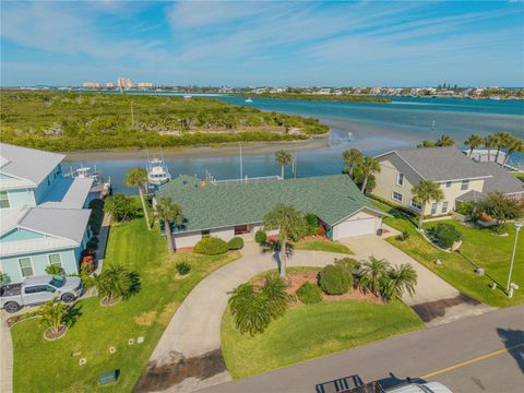 Photo of 422 Quay Assisi, New Smyrna Beach, FL 32169 (MLS # NS1087062)