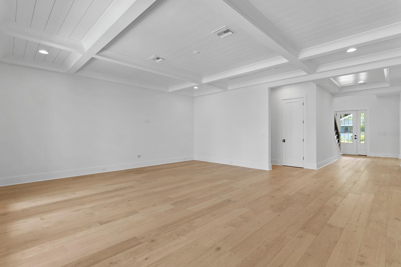 HYDE PARK WEST - Residential