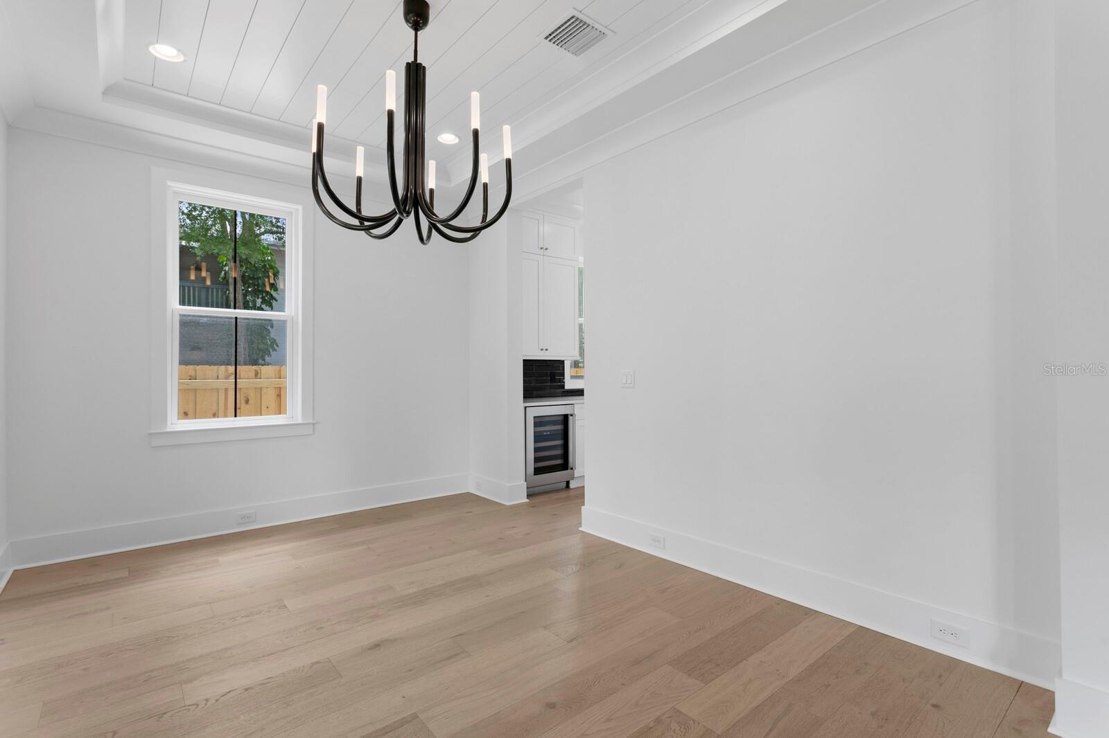 HYDE PARK WEST - Residential