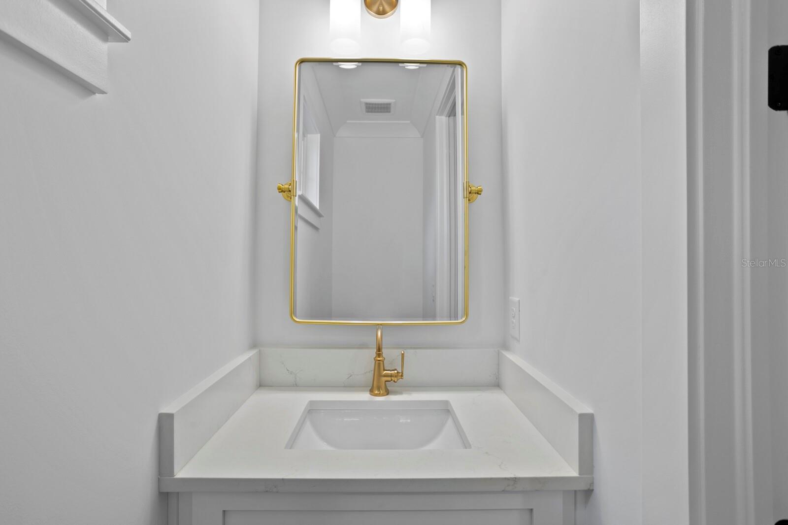 HYDE PARK WEST - Residential