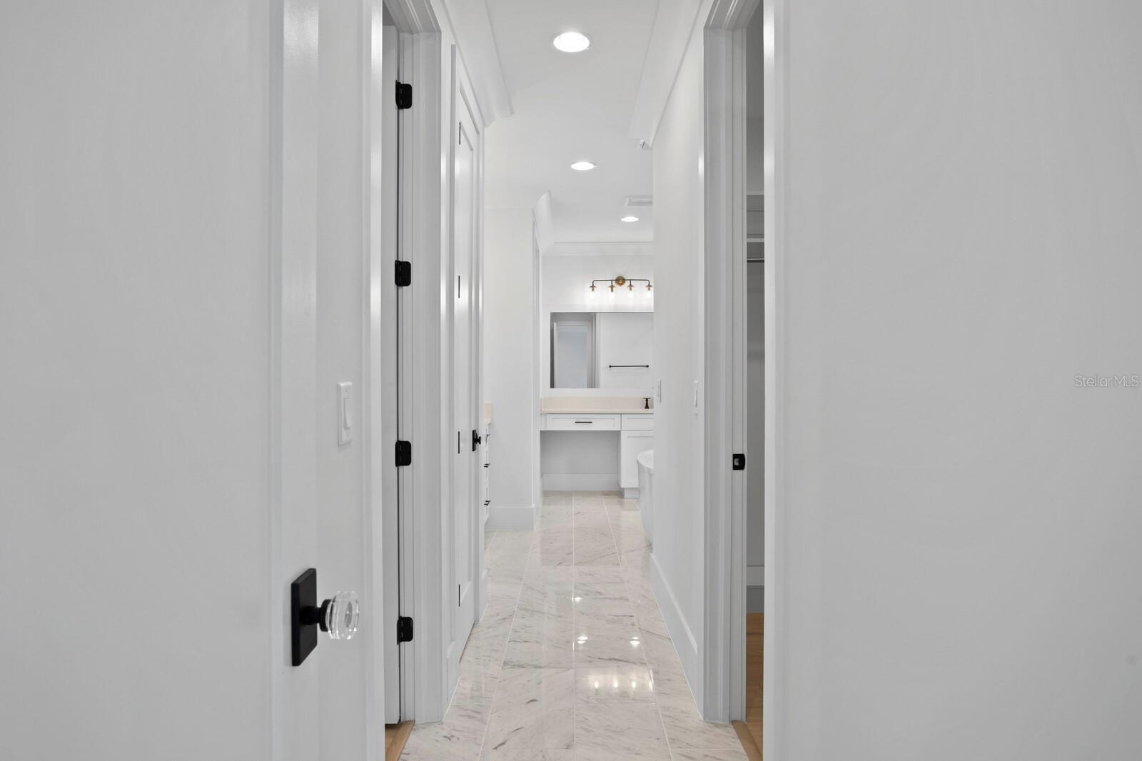 HYDE PARK WEST - Residential