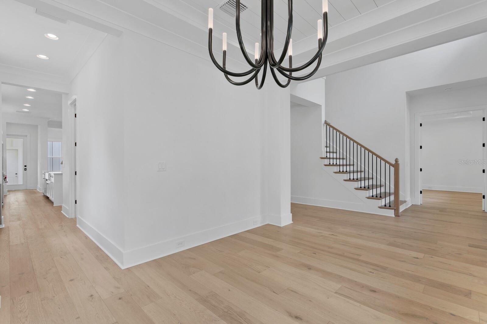 HYDE PARK WEST - Residential