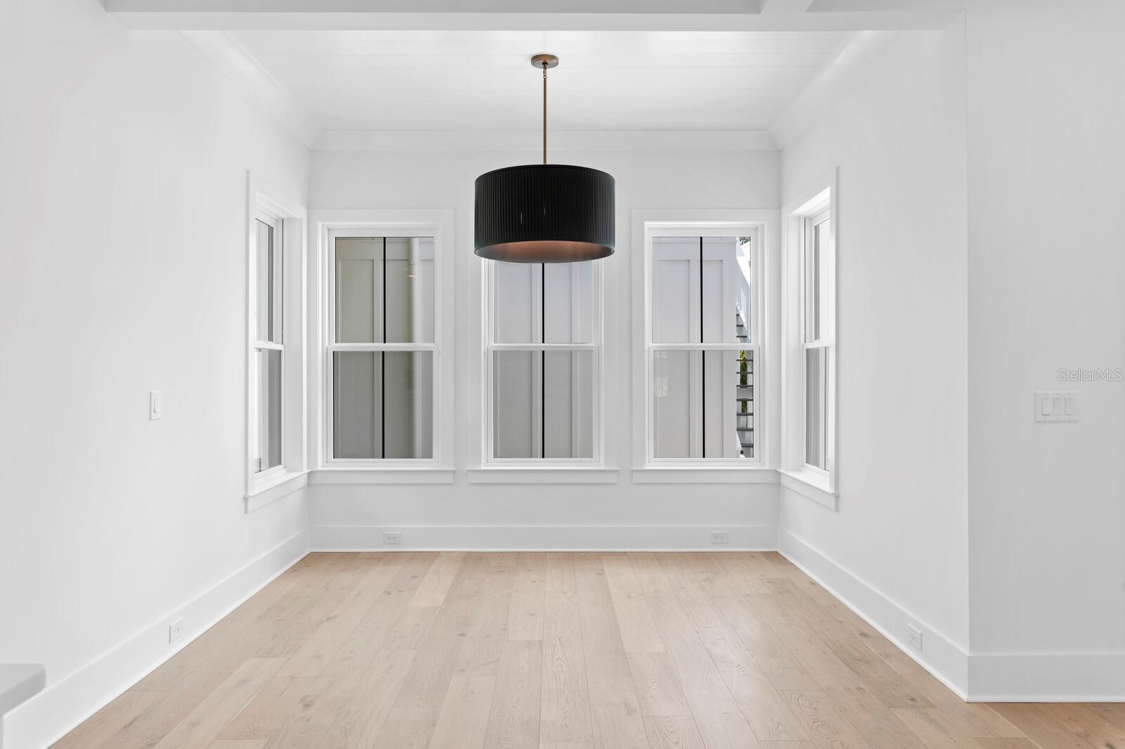 HYDE PARK WEST - Residential