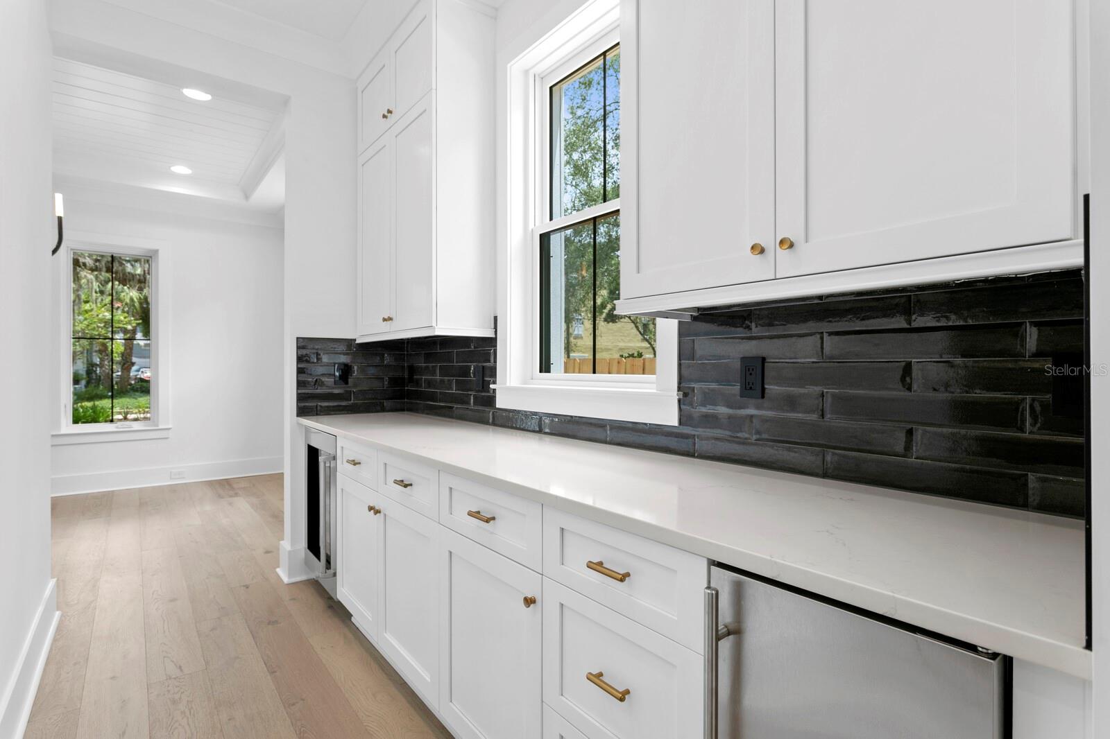 HYDE PARK WEST - Residential