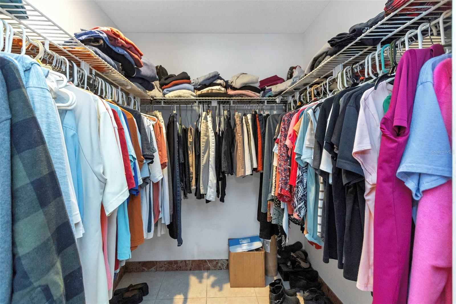 ARMISTEAD MANOR - Residential