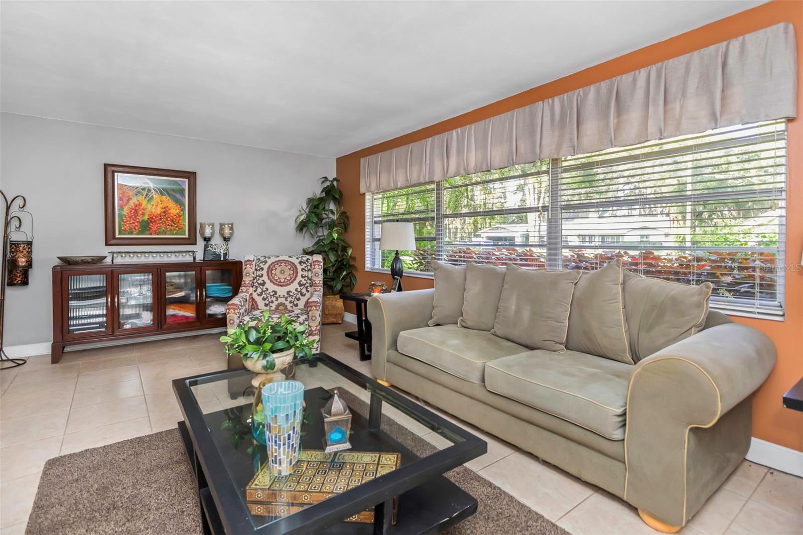 ARMISTEAD MANOR - Residential