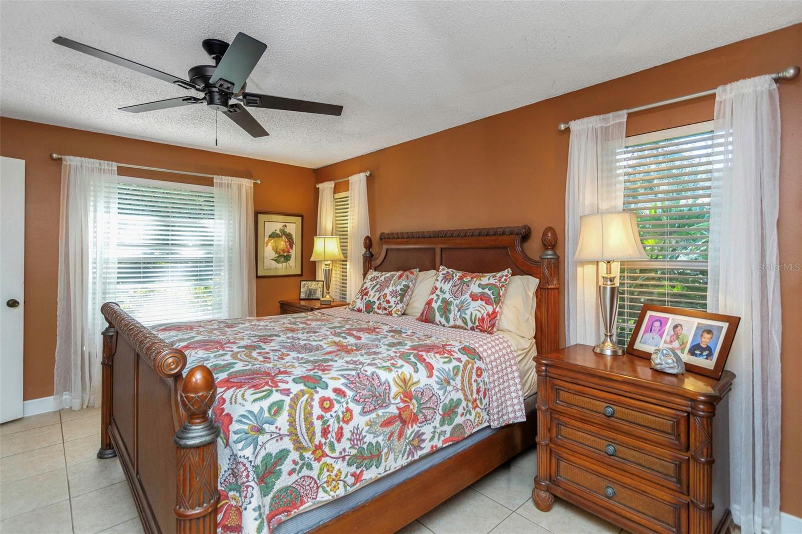 ARMISTEAD MANOR - Residential