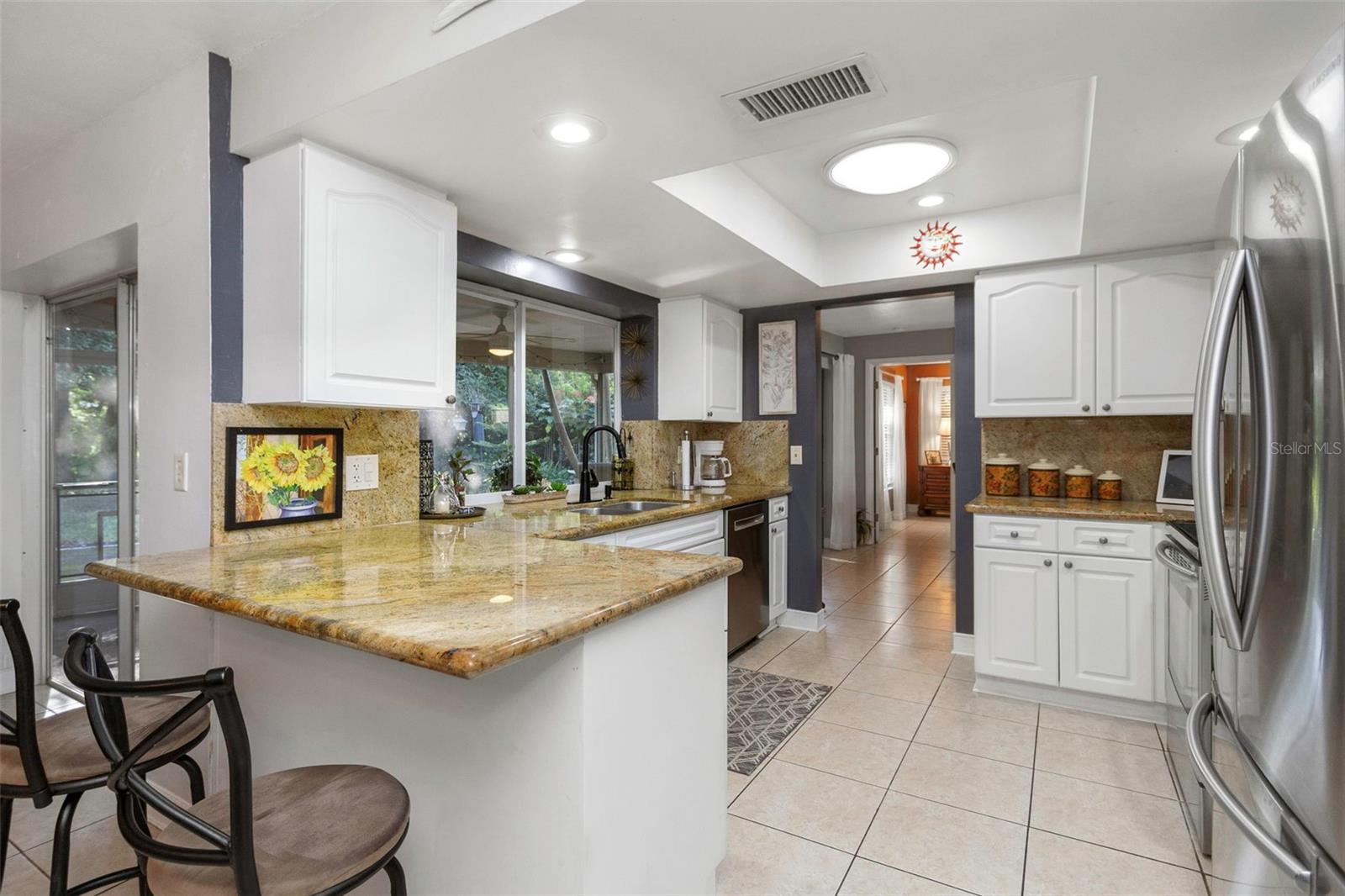 ARMISTEAD MANOR - Residential