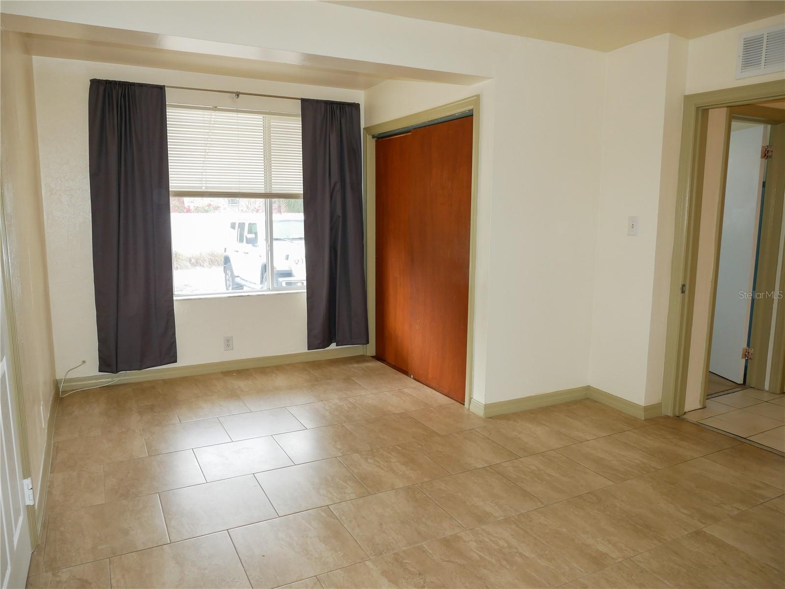 MOUNT WASHINGTON 1ST SEC - Residential Lease