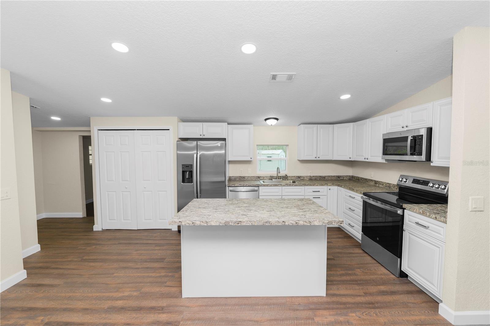 UNPLATTED - Residential