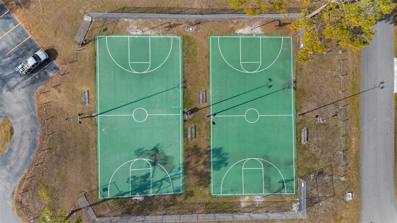 LAKE PADGETT ESTATES EAST - Residential