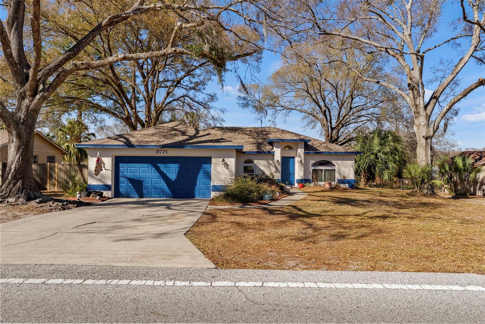 LAKE PADGETT ESTATES EAST - Residential