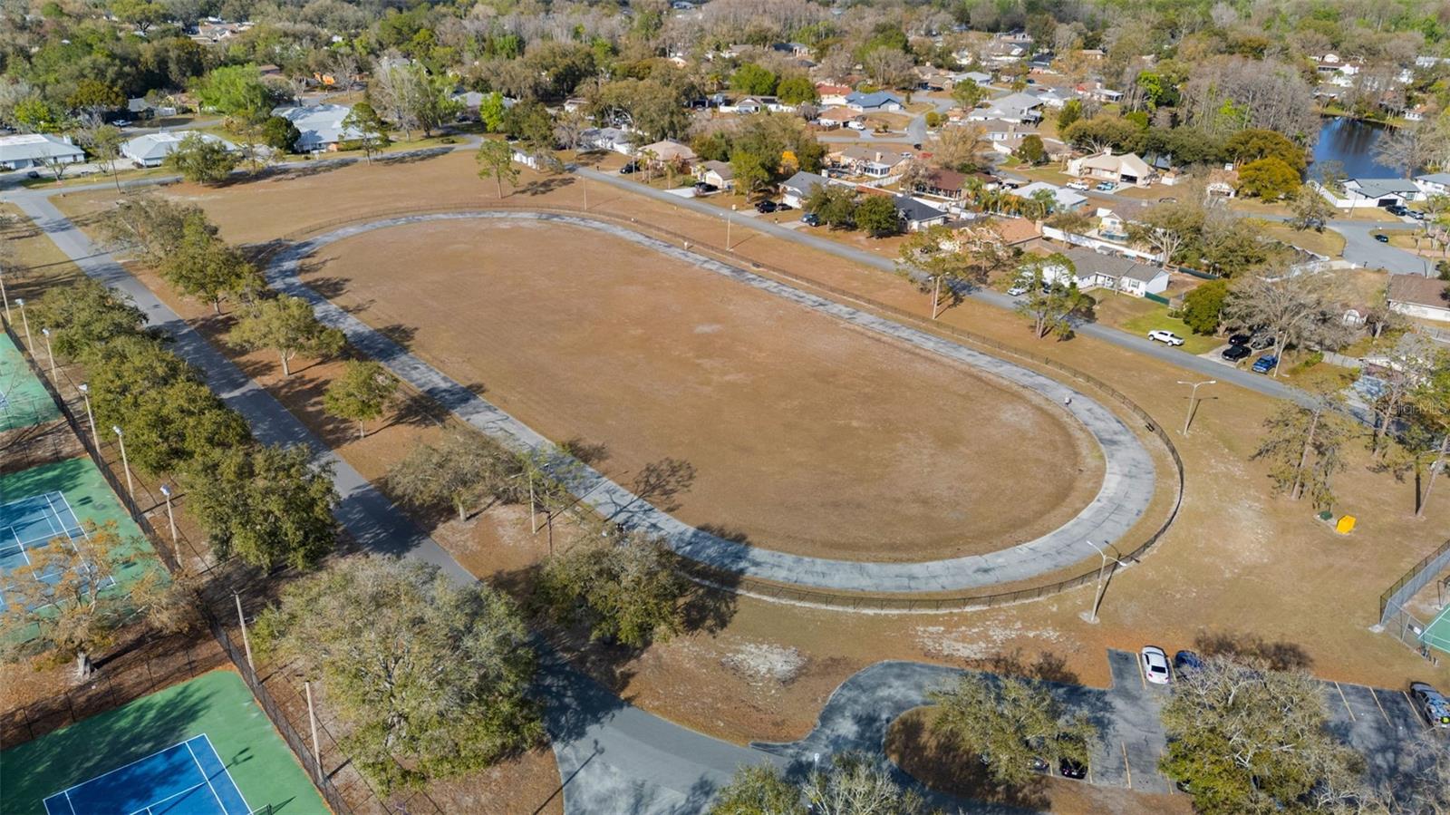 LAKE PADGETT ESTATES EAST - Residential