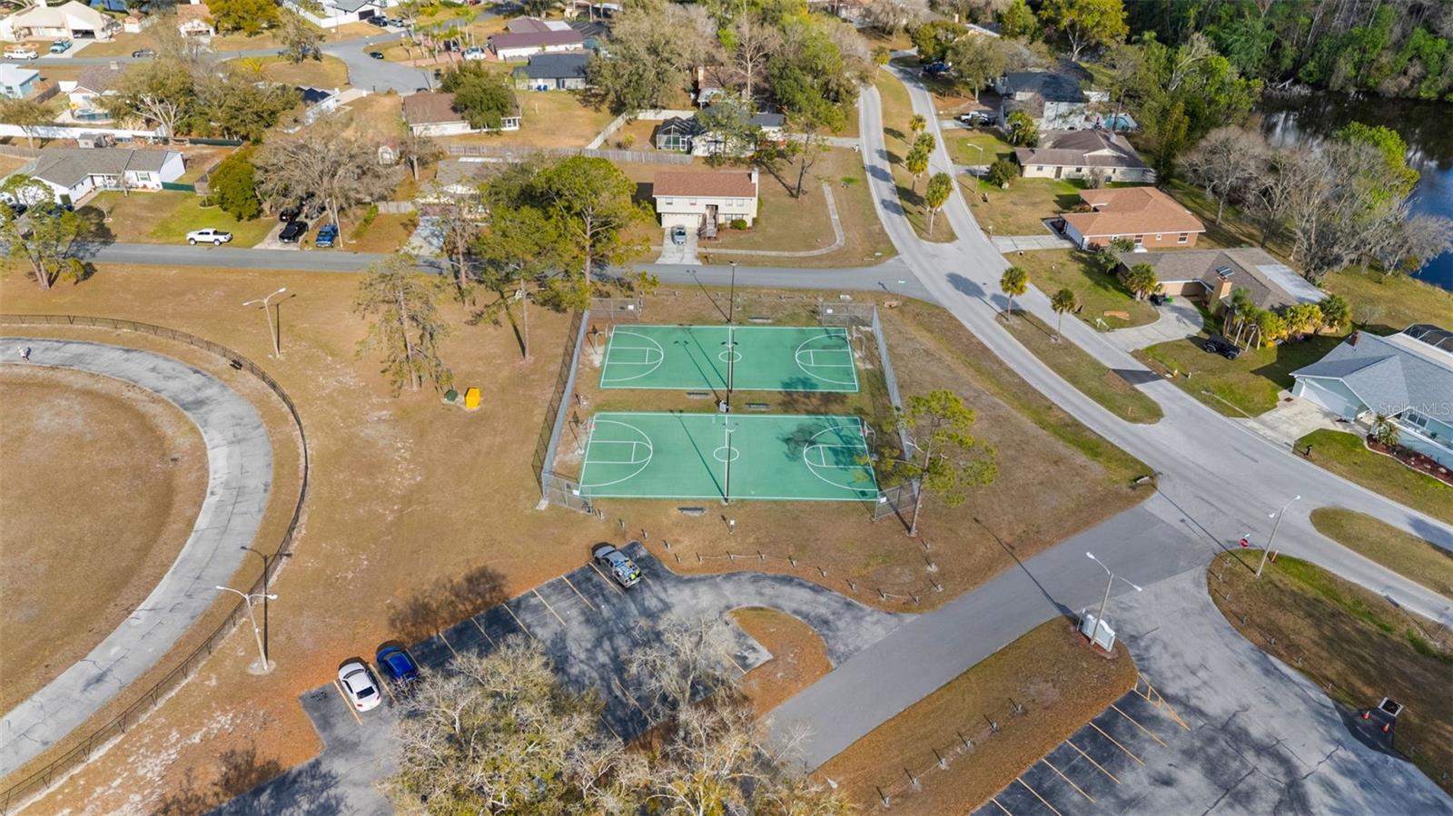 LAKE PADGETT ESTATES EAST - Residential