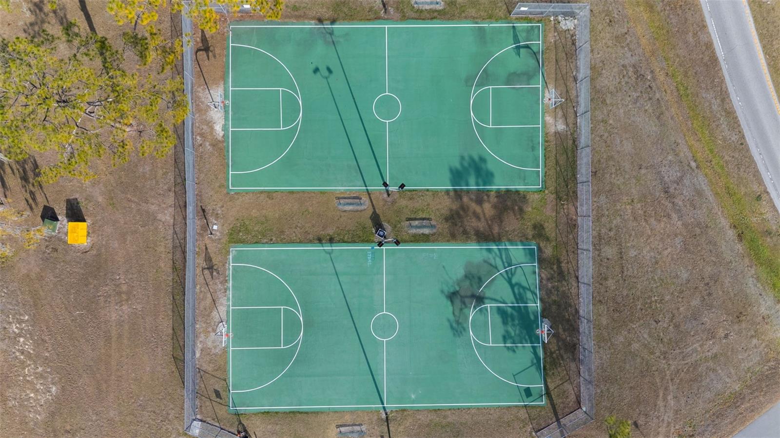 LAKE PADGETT ESTATES EAST - Residential