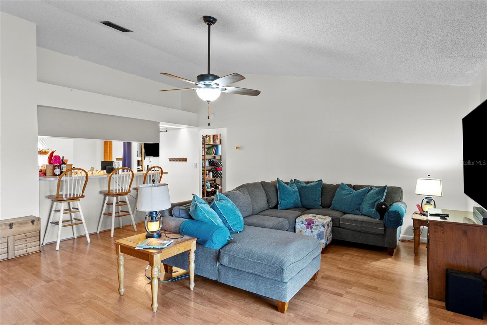 LAKE PADGETT ESTATES EAST - Residential