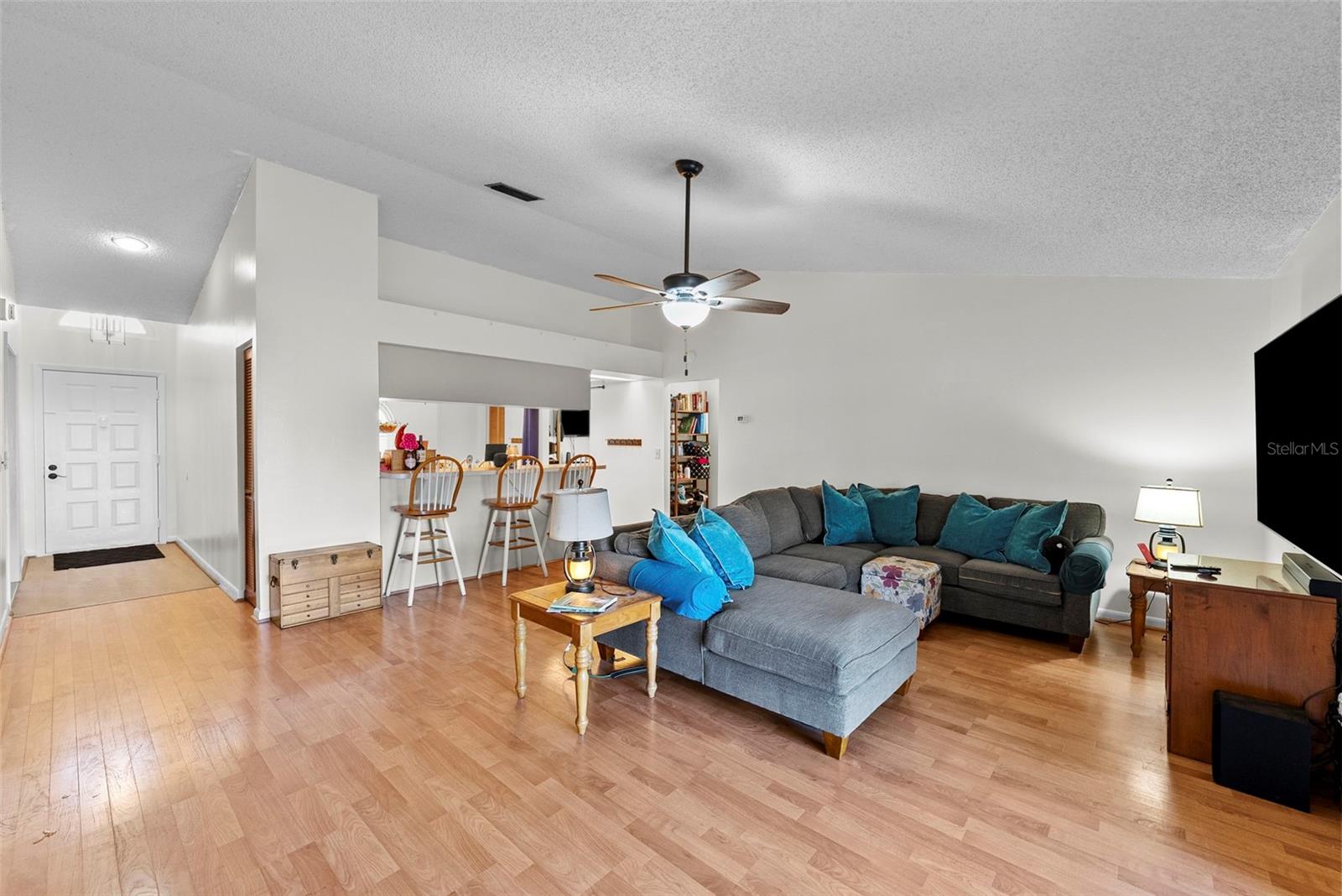 LAKE PADGETT ESTATES EAST - Residential