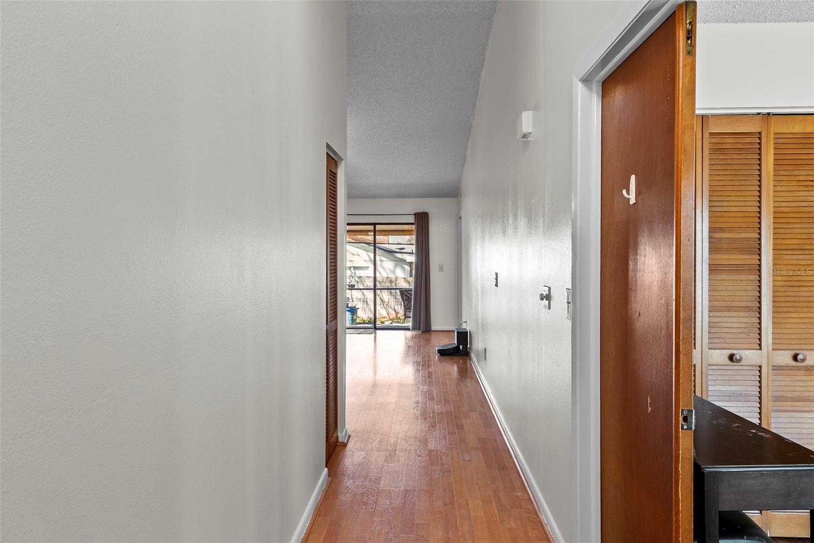 LAKE PADGETT ESTATES EAST - Residential