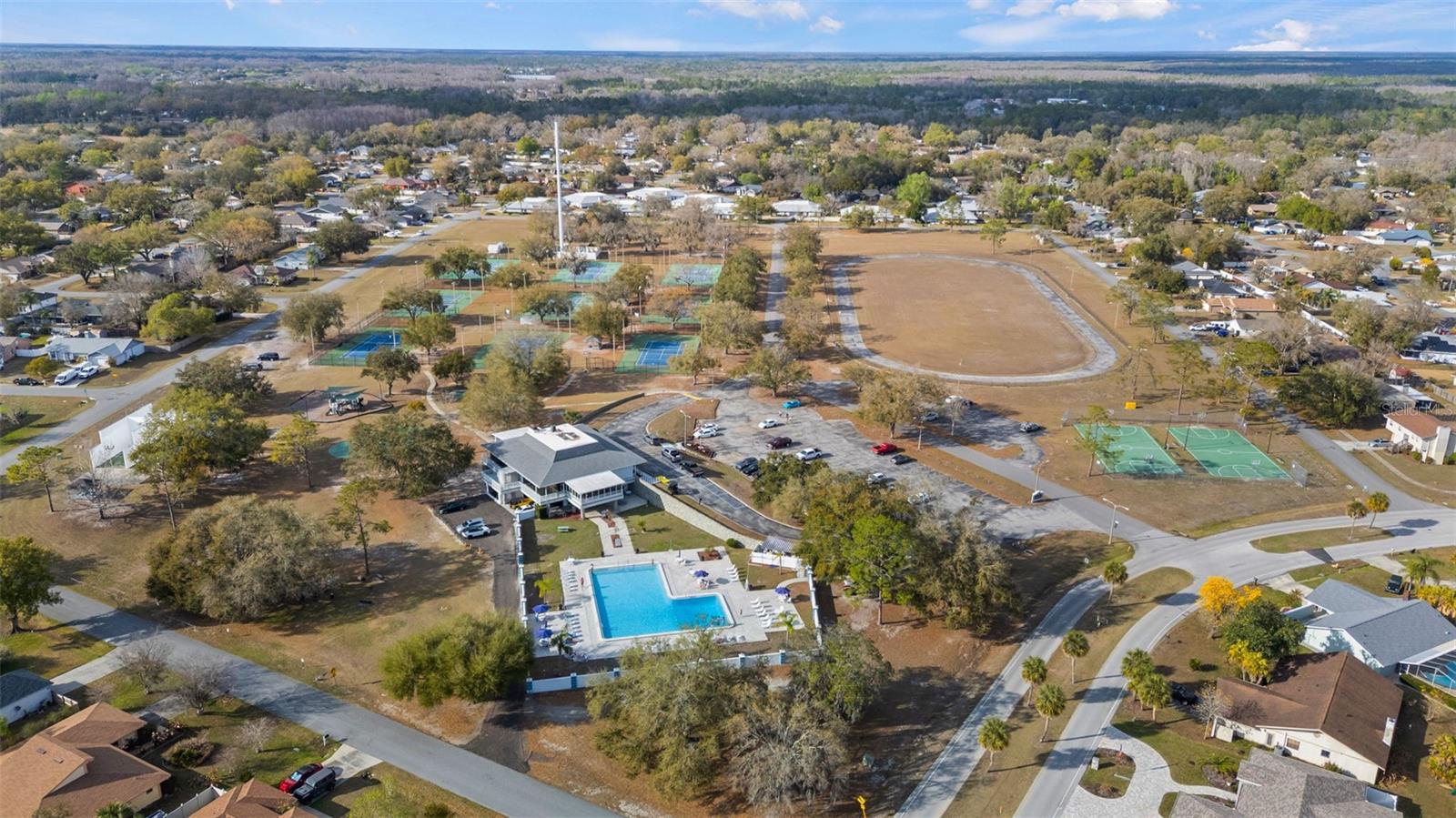 LAKE PADGETT ESTATES EAST - Residential