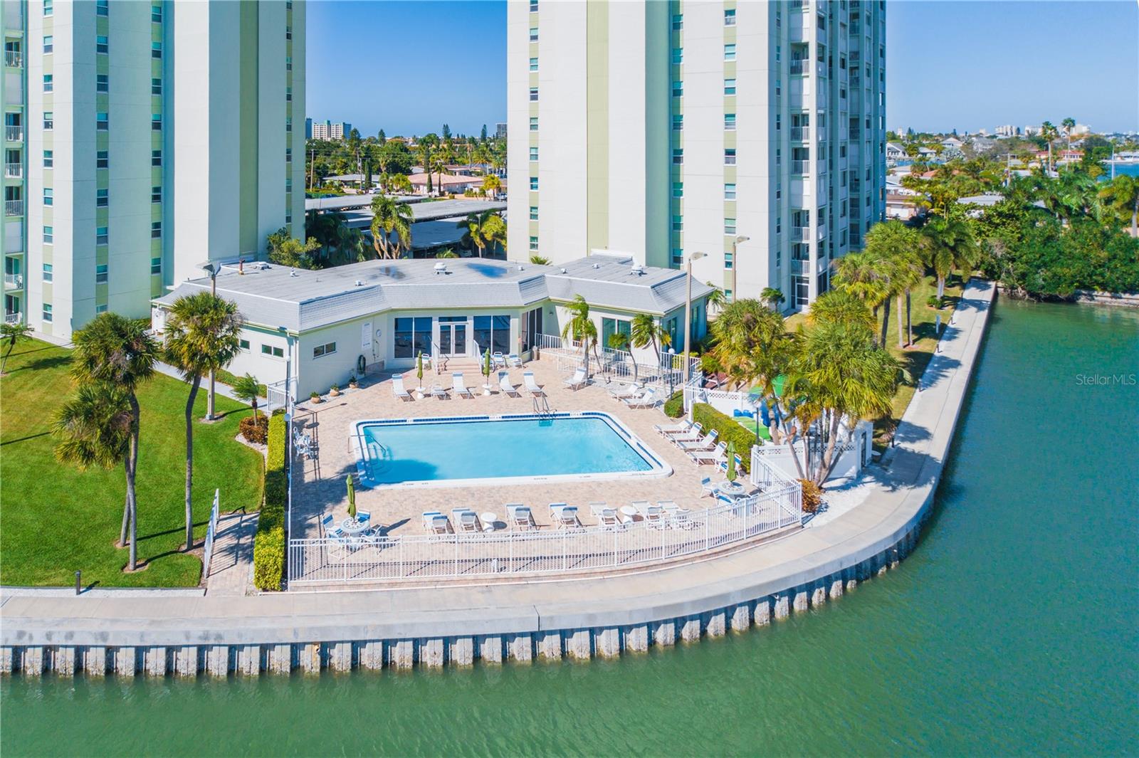 THREE PALMS POINTE CONDO - Residential Lease