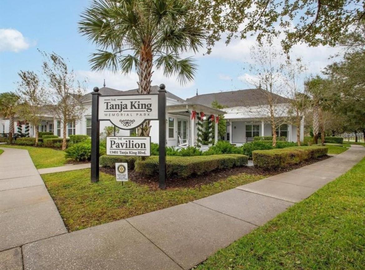 LIVE/WORK UNS/UPTOWN AVALON - Residential Lease