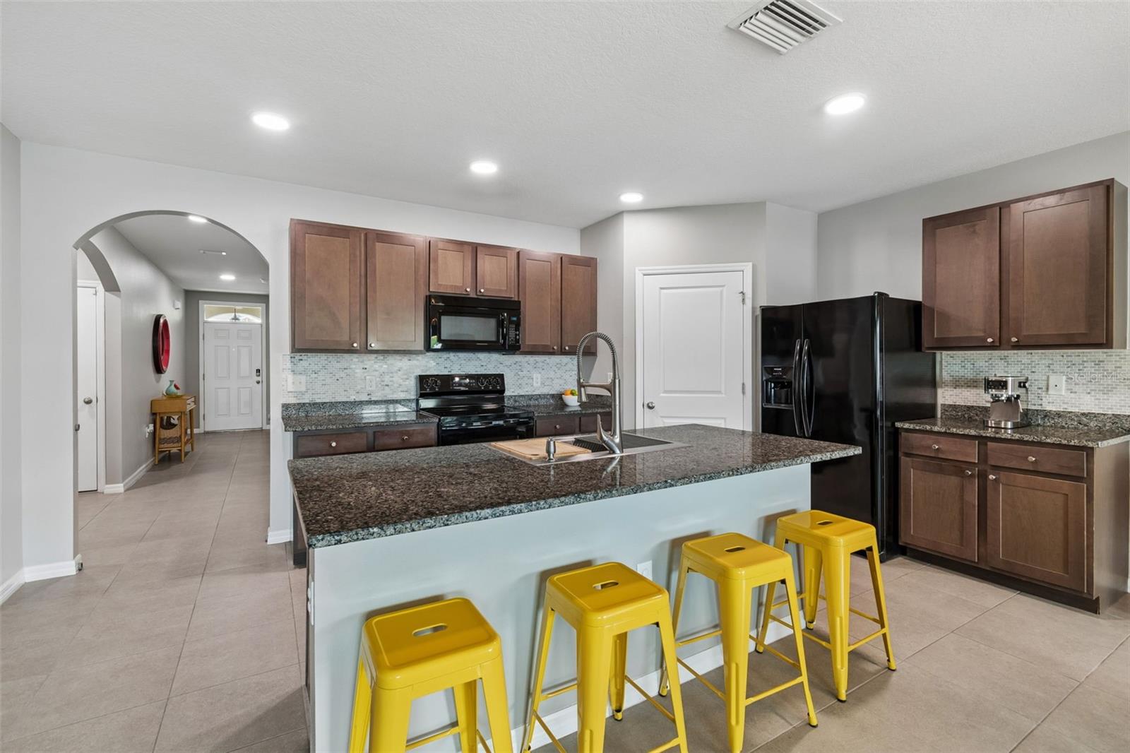 THE OAKS - Residential