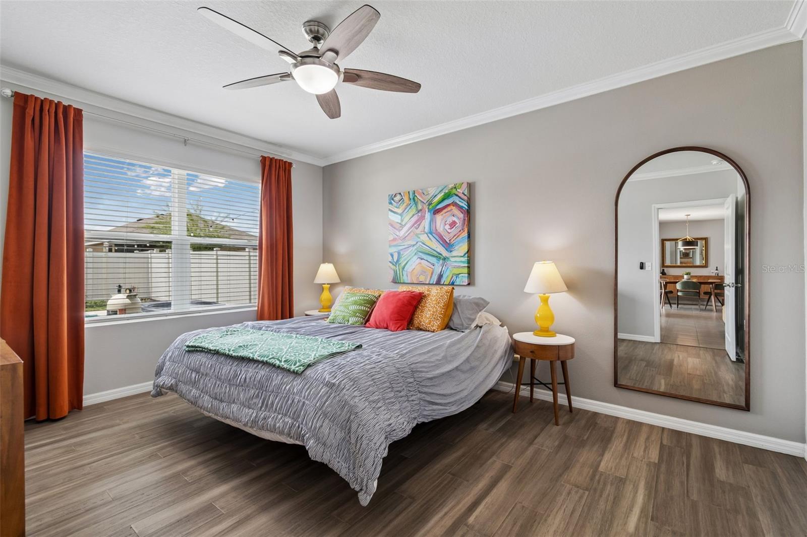 THE OAKS - Residential