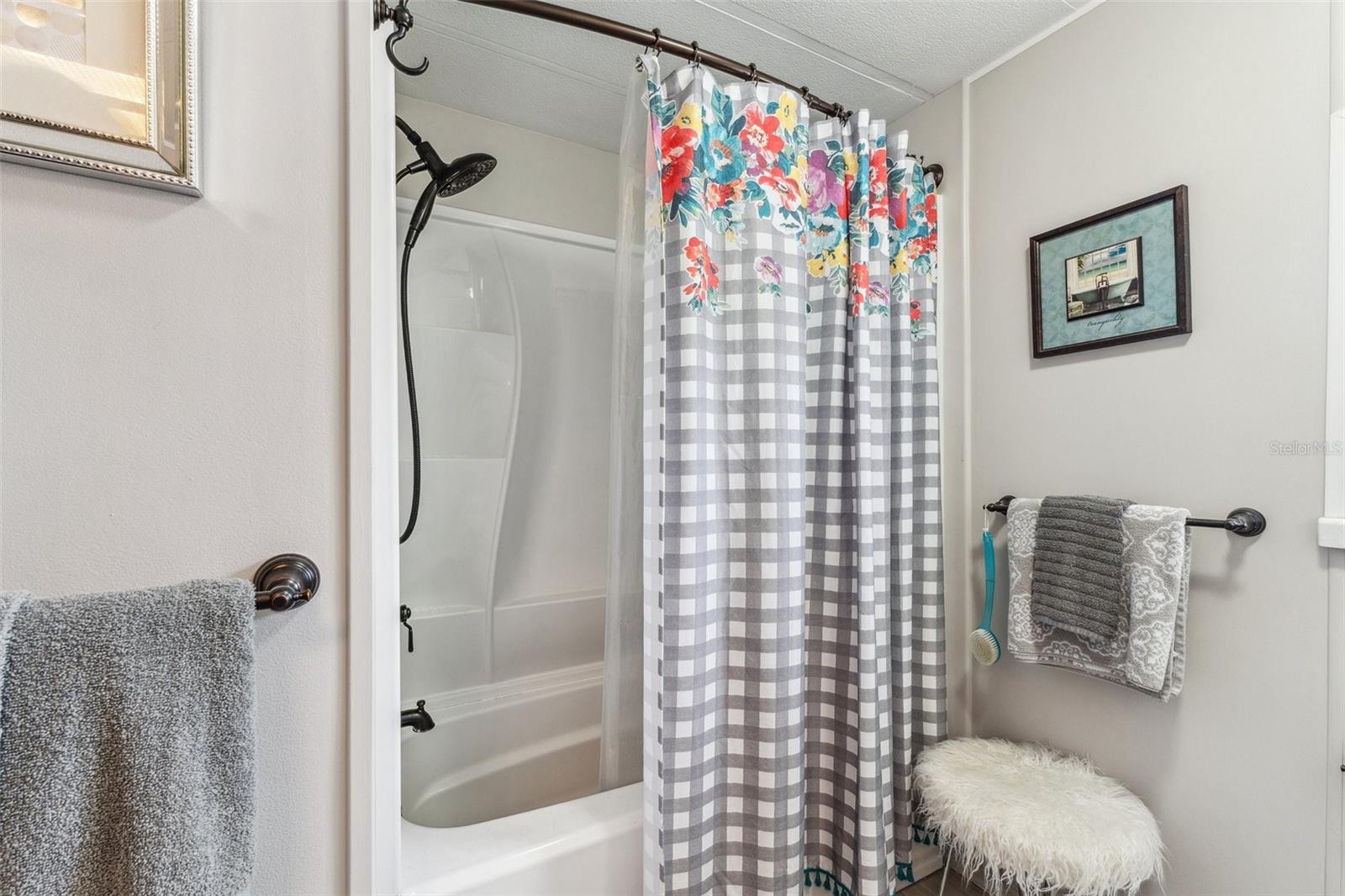 LAZY RIVER MHP - Residential