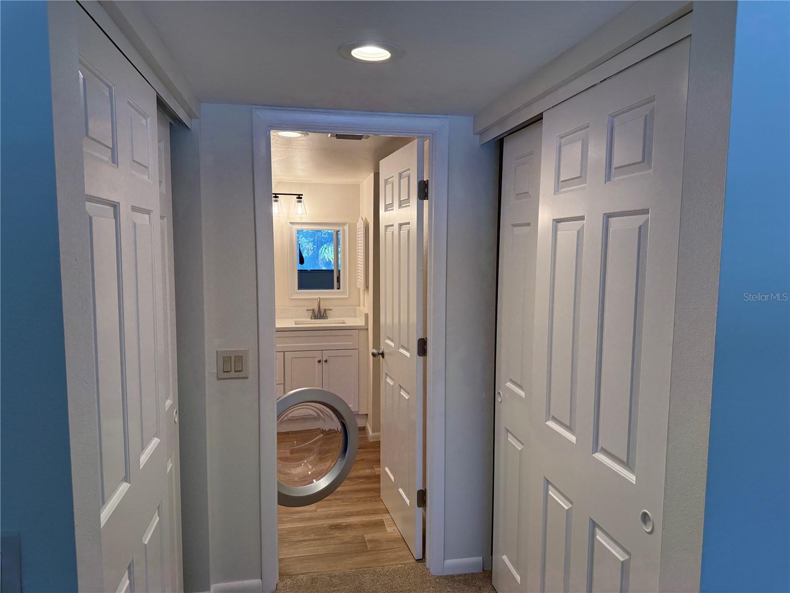 ASHTON LAKES 01 & 02 - Residential Lease