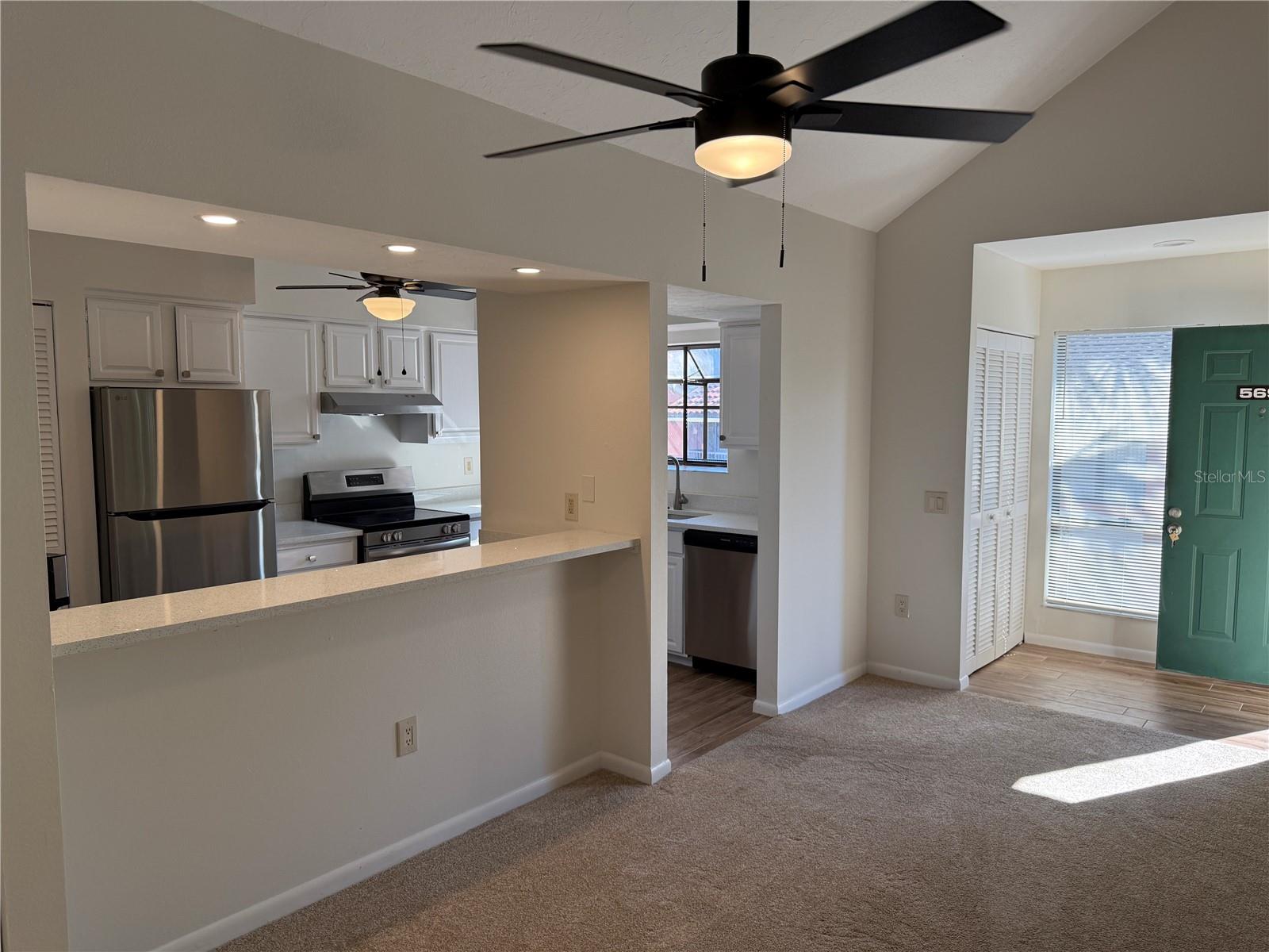 ASHTON LAKES 01 & 02 - Residential Lease