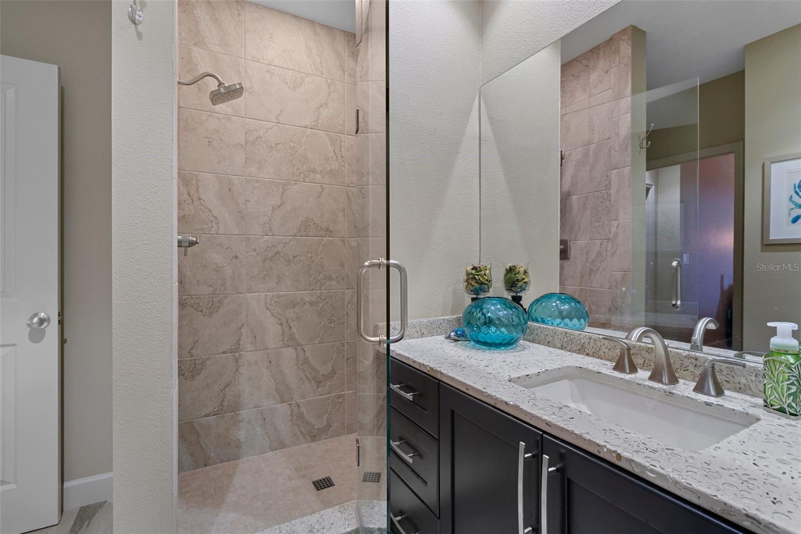 BACOPA BAY CONDO - Residential