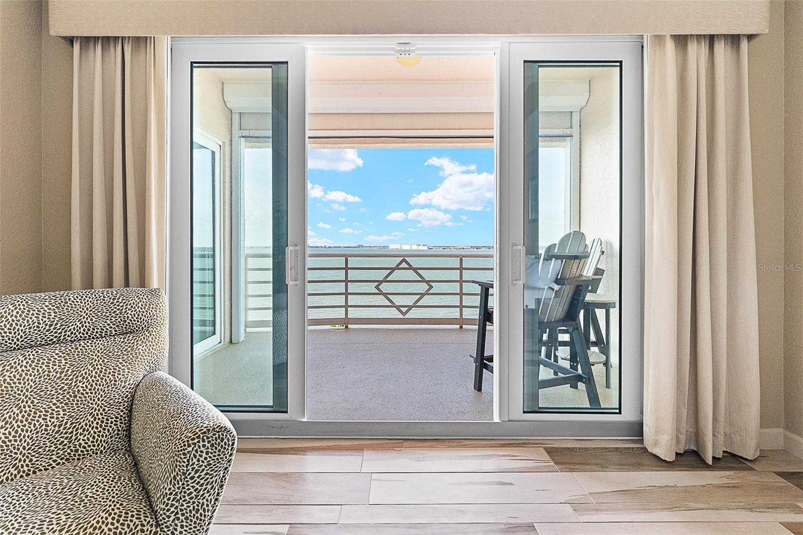 BACOPA BAY CONDO - Residential