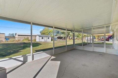 A home in AUBURNDALE