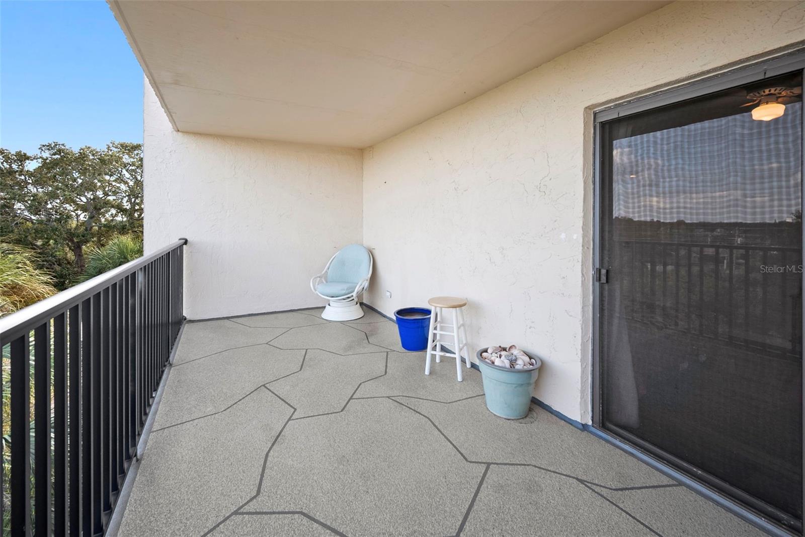 TARPON POINT CONDO - Residential