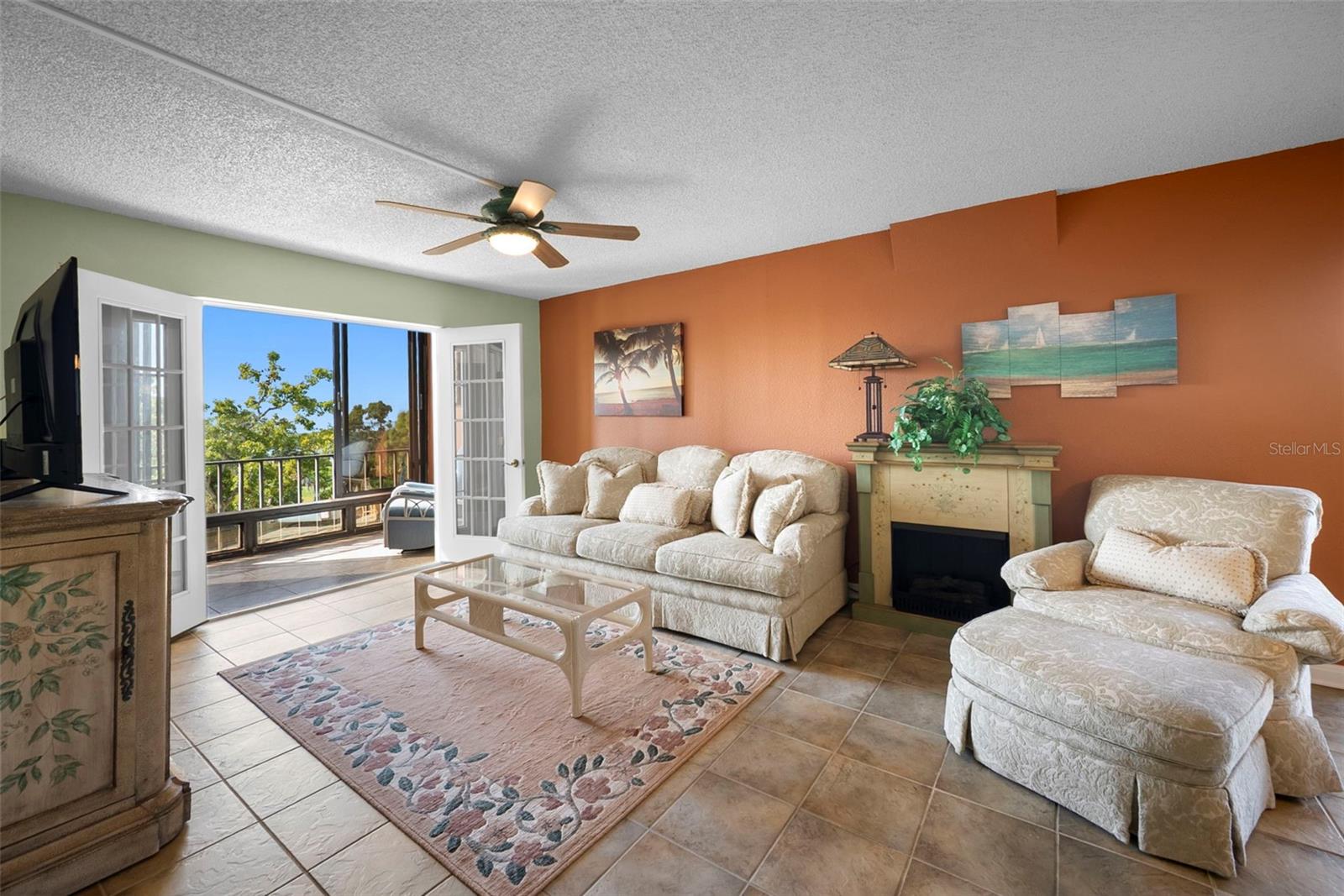 TARPON POINT CONDO - Residential