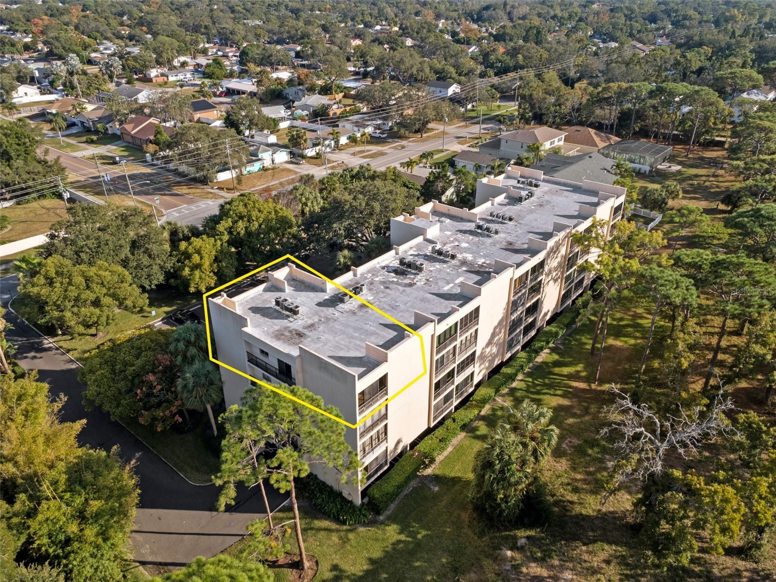 TARPON POINT CONDO - Residential