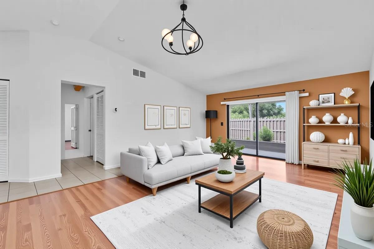 CURRY COVE - Residential