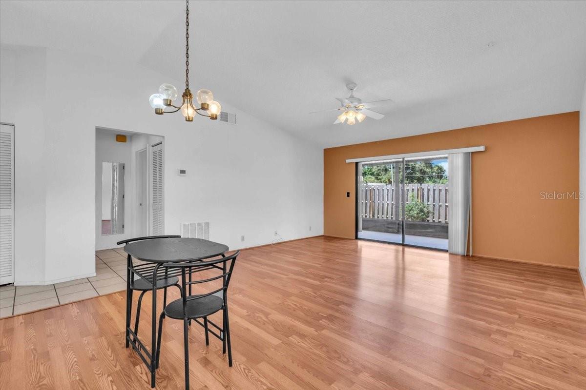 CURRY COVE - Residential