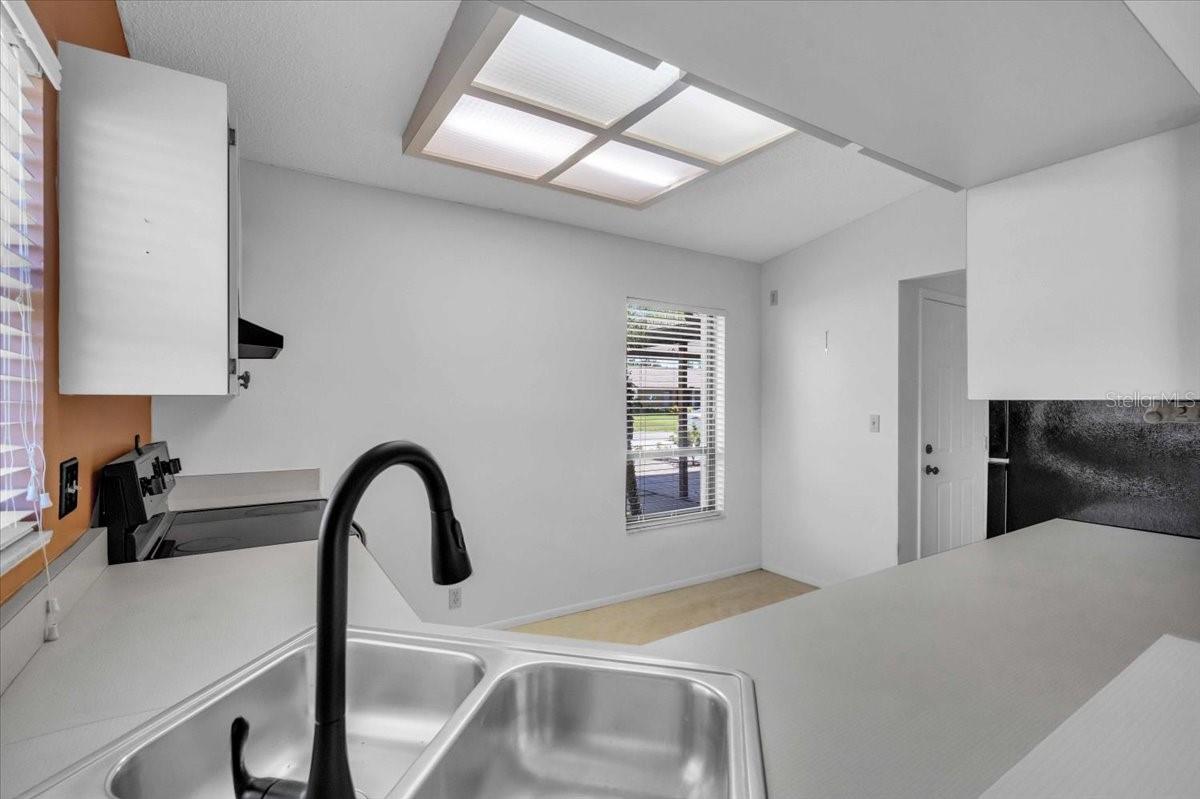CURRY COVE - Residential